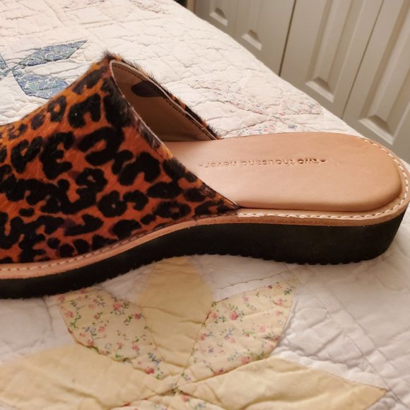2000NVR TWO THOUSAND NEVER MULE SLIDE DARK CHEETAH CAMO PRINT LINED WOMENS 9 NEW - Picture 4 of 6